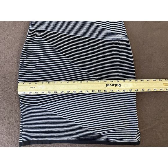 Mchael Kors Sz L Black White Geometric Layered Knit Shoulder Zippers Dress - Picture 12 of 13